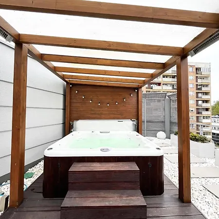 Luksusowy Apartament Z Jacuzzi By Jacek Budek